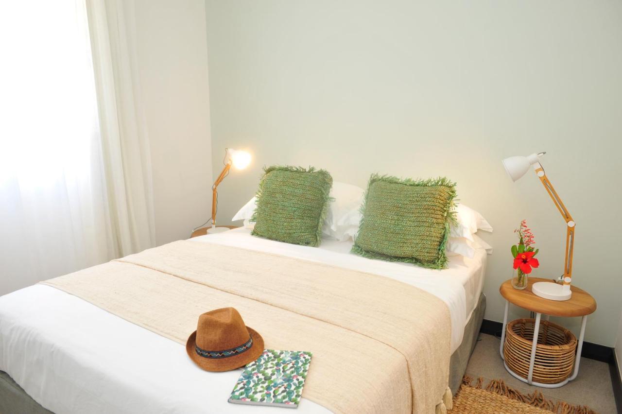 Obiches Luxury Beachfront Apartment Trou-Aux-Biches Εξωτερικό φωτογραφία
